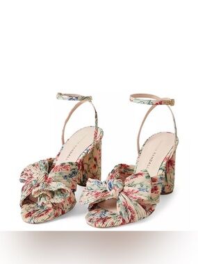 Loeffler Randall heels brand new never worn size 7.5